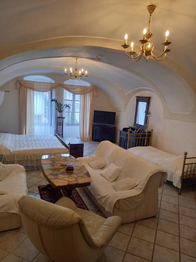 Apartman U Jarosu Telc Exterior photo